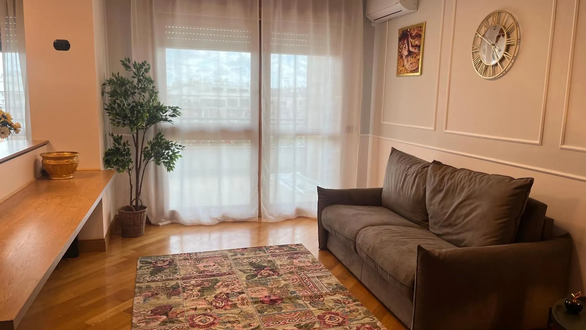 Luxory House Alessia Apartment Rome Italy