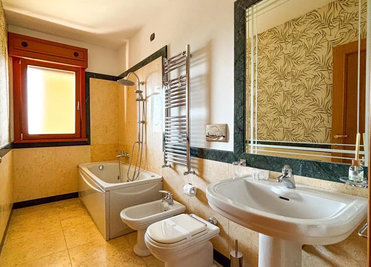 Luxory House Alessia Apartment Rome 0*,  Italy